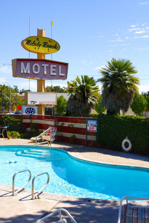 Melody Ranch Motel Paso Robles Dış mekan fotoğraf